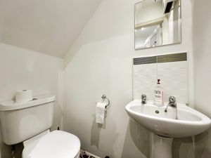 Ensuite- click for photo gallery